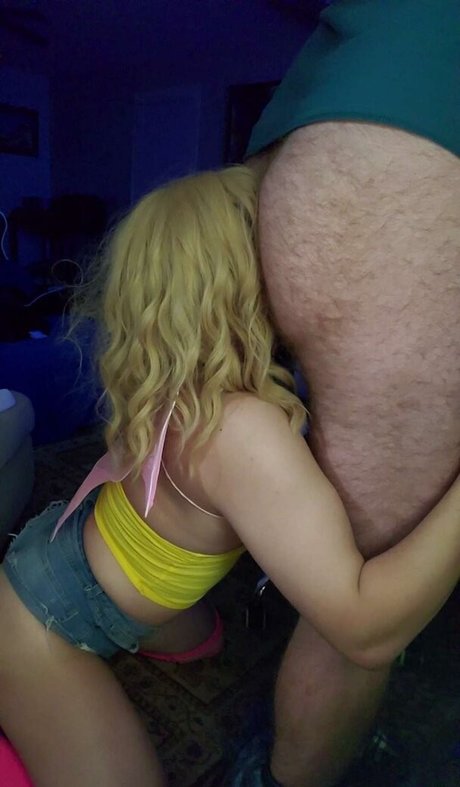 skinny asian onlyfans nice pictures