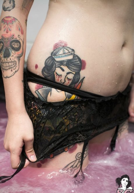 Karenzio nudes pornstar pictures