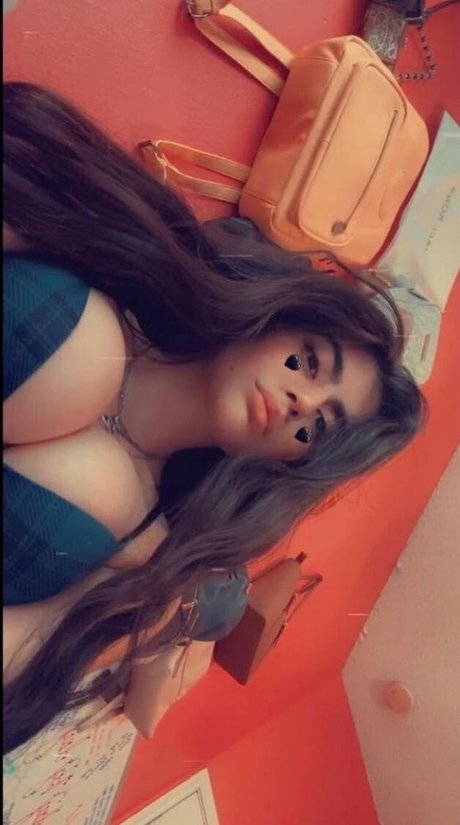 Emiliatorres55 erotic pornstar gallery