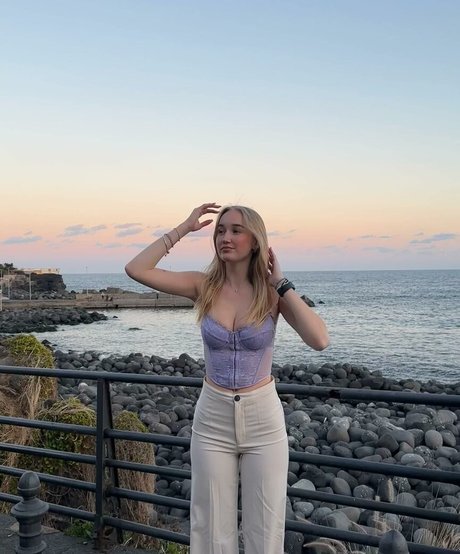 lenaahdl beautiful star archive