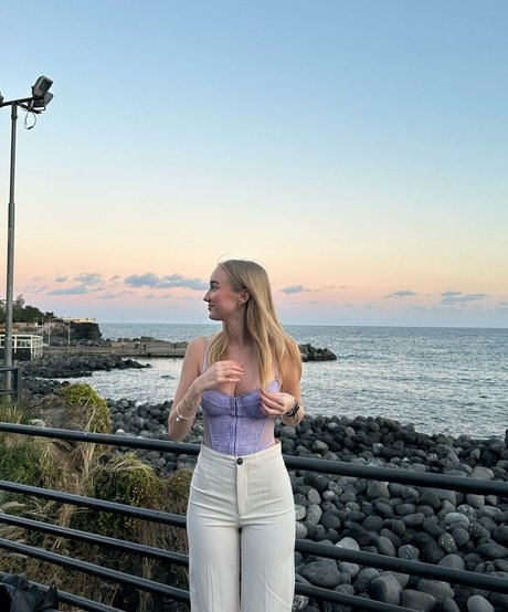 lenaahdl model free images