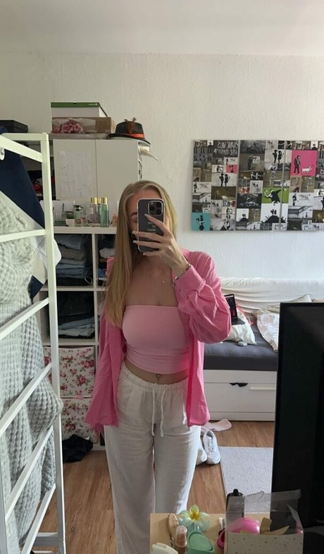 lenaahdl pornstar naked gallery