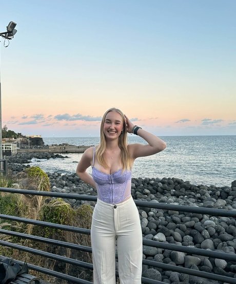 nerdy onlyfans sexy img