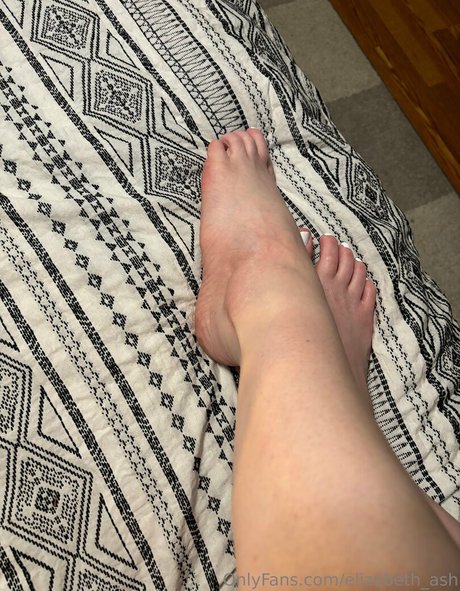 Elizabeth ash hot pornstar img