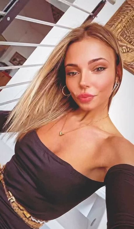 Verdiana Vanessa Salmi nice pornstar pics