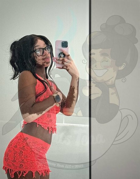 blonde shemale onlyfans art naked images