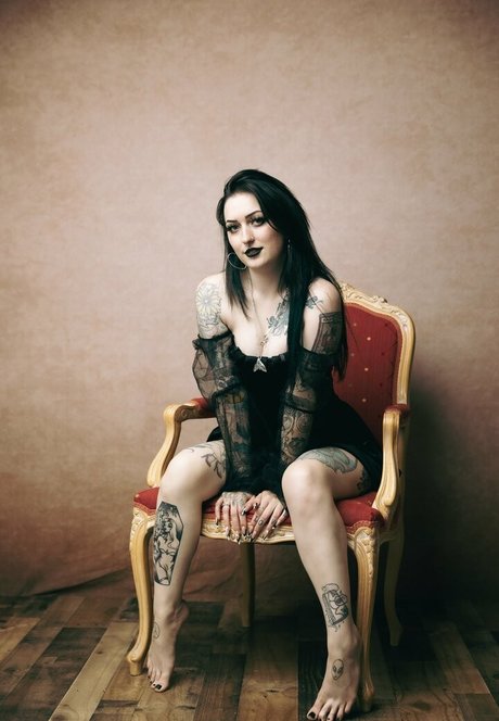 babe nude onlyfans art porn archive