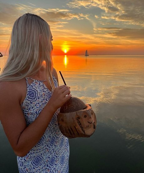 Jen Cardinal star nudes photo