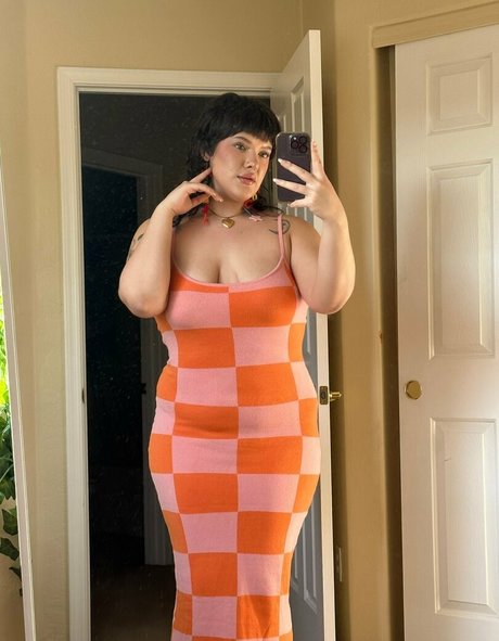 chubby goth onlyfans hot naked photo