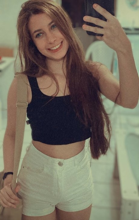 BiaGomez pretty star galleries