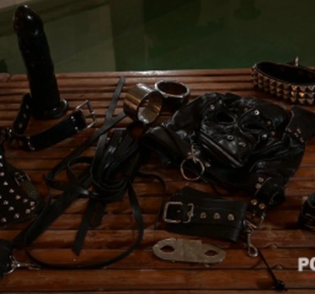 Nicole Love naked model picture