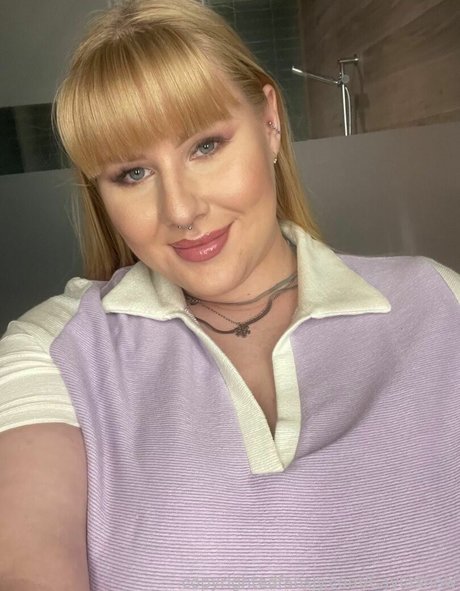 CaylaSnow pornstar hd img