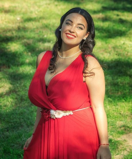 huge tits milf onlyfans adult galleries