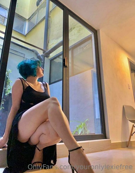 blonde secretary onlyfans hot sexy galleries