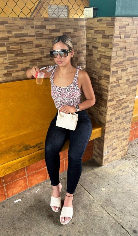 Solibeth Brito high quality pornstar photo