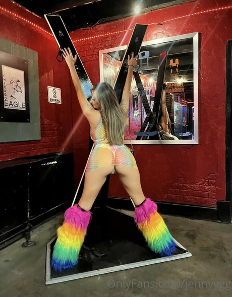 Jennyyg model adult pics