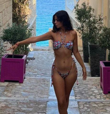 Chloe Forero free pornstar picture