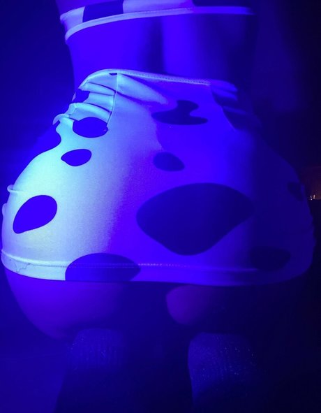 petite big ass onlyfans pornographic pic