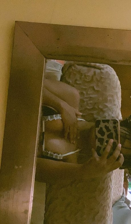 barista onlyfans art naked images