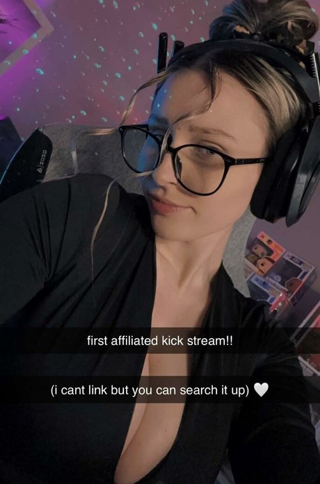 Cobyymj pornstar nudes images