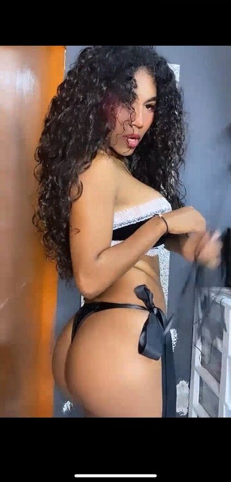 Sandy Mendoza pornstar erotic pics