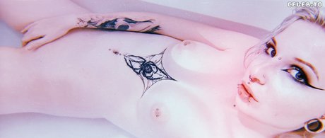 Miss Snow model sex galleries