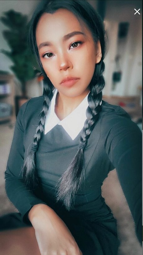 Lunaqueen nude star photos