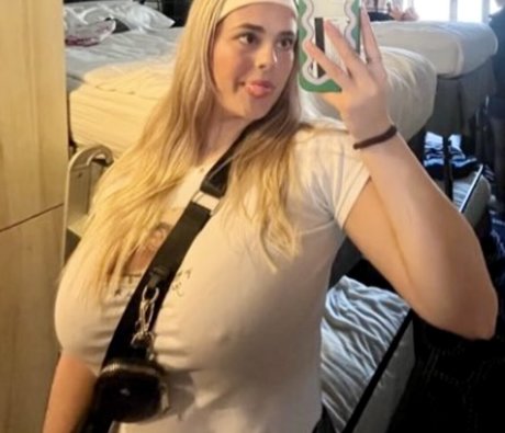 hairy girls onlyfans hd pic