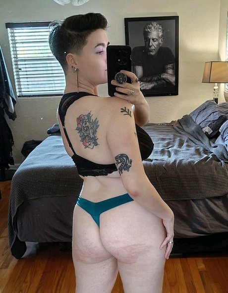 The Audaxity xxx model pics