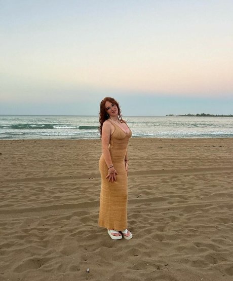 Kenziemahar art star img