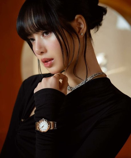 Lisa Blackpink model naked archive