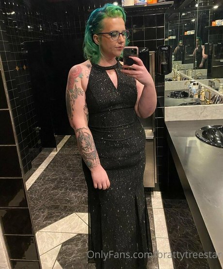 foot fetish onlyfans art naked images