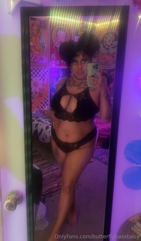 butterflybassbaby model top photos