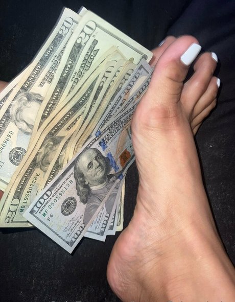 butterflybassbaby perfect model photo