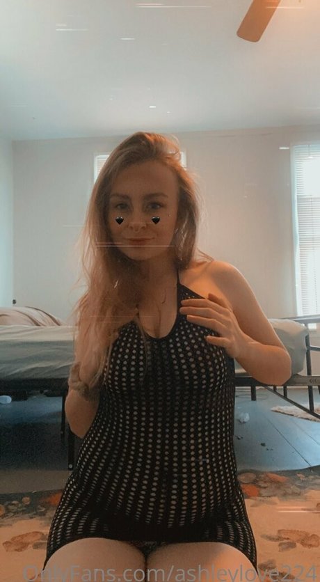 ashleylove224 star pornographic pics