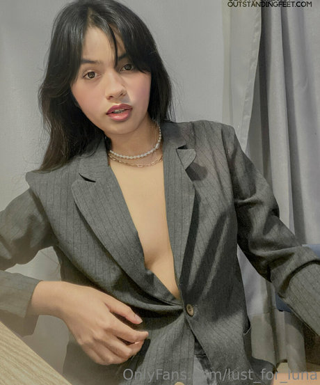 luna foot goddess hd actress picture