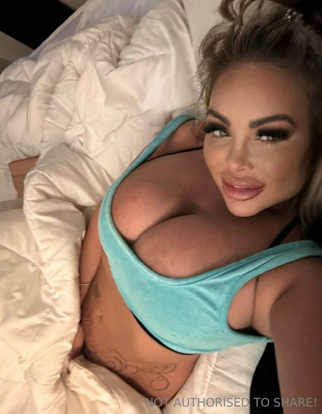 hot mature onlyfans sexy photos