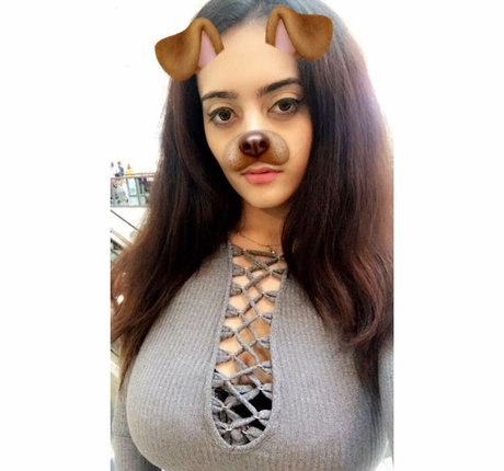 arab pussy onlyfans adult image