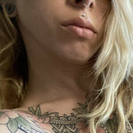 itscassidyluxe top actress picture