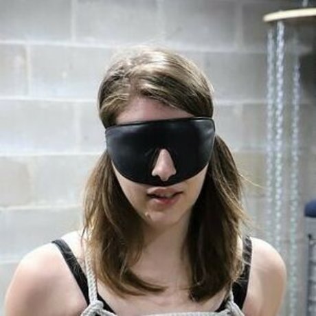 Despairlair model hd photos