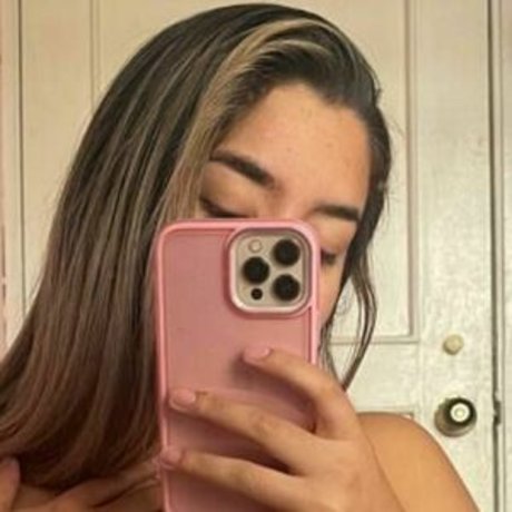 Maria Camila Ravi free model galleries