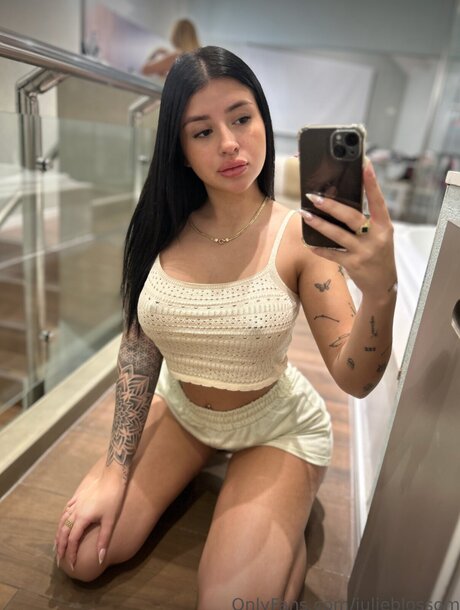 theuniqueonly pornographic model pictures