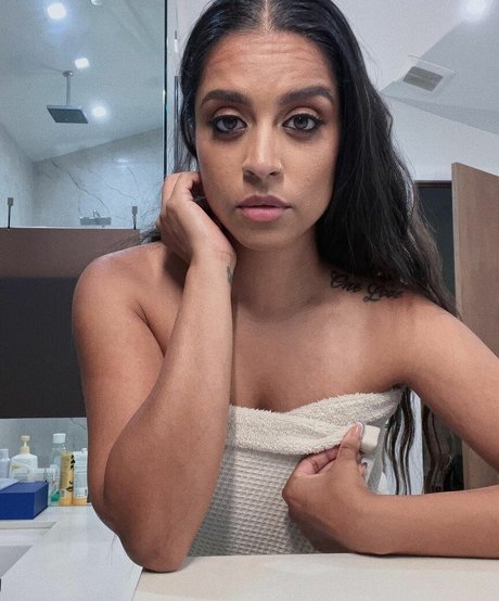 Lilly Singh adult model img