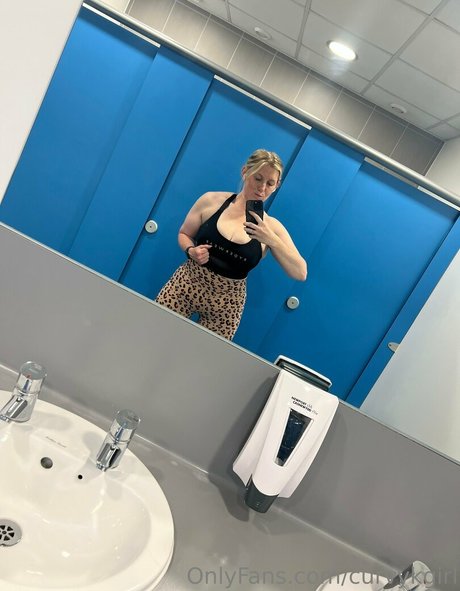 gay male onlyfans nudes pictures