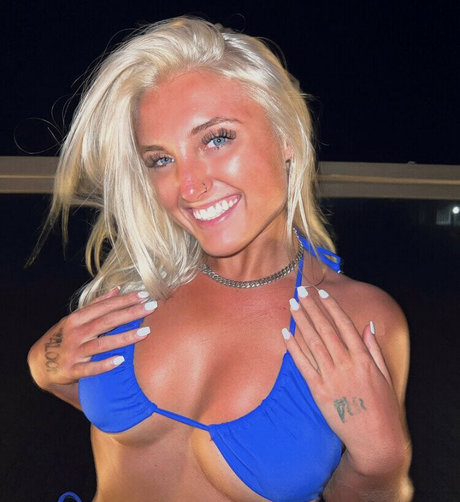 Brittany bb hot pornstar img