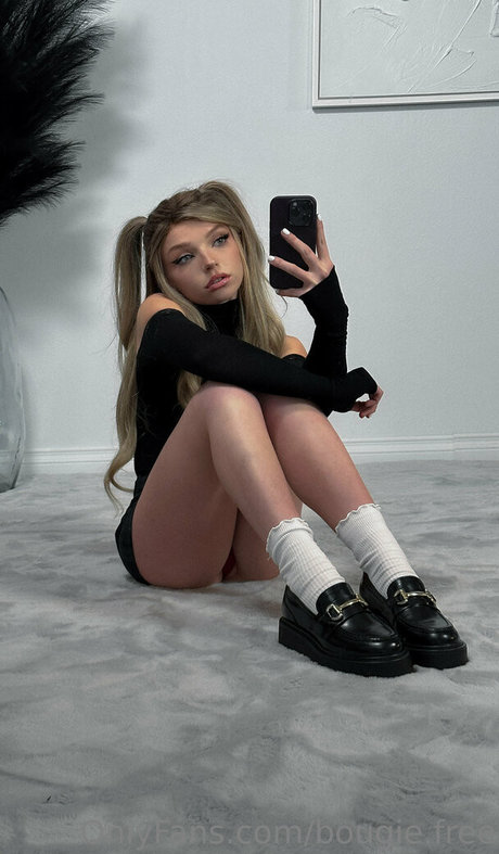 bougie free adult star galleries