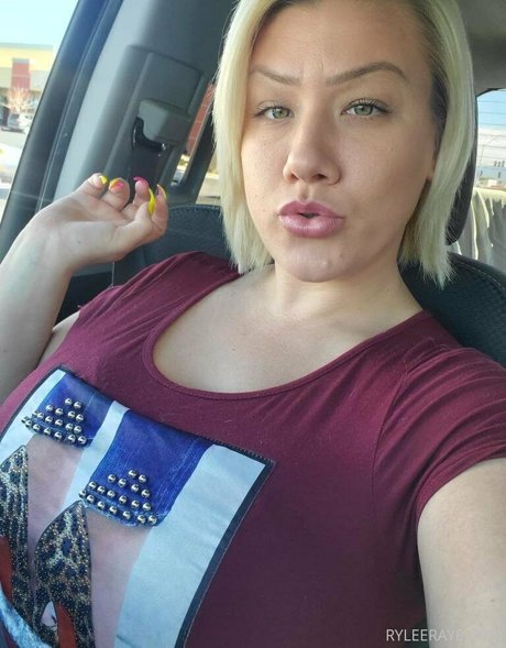 stepsister onlyfans sexy nudes pic