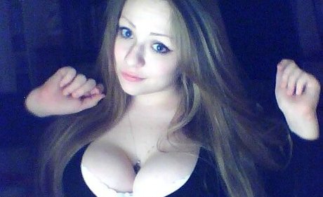 female muscle onlyfans free nude picture