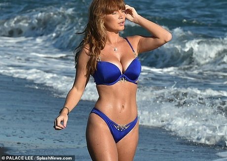 Summer Monteys Fullam exclusive star archive