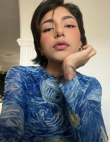 sofiakiut hd star pics